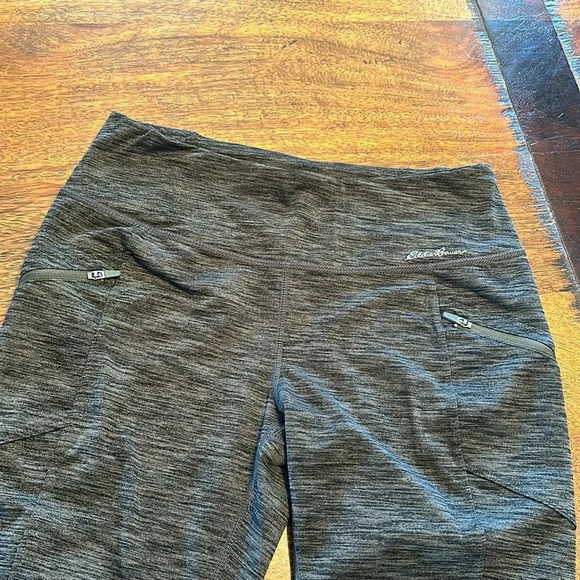 Eddie Bauer leggings size small EUC - Picture 4 of 9